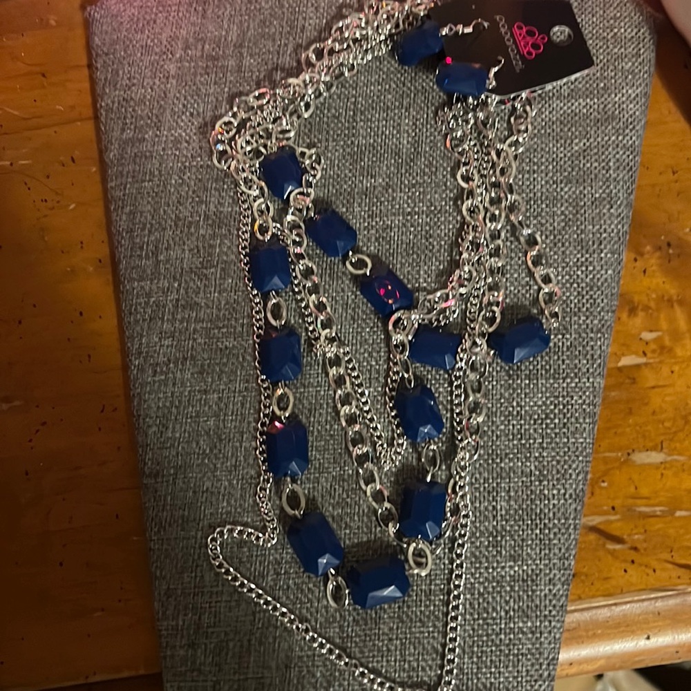 Silver and blue stone chain necklace